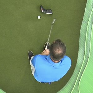 Rid your slice and learn to draw with a headcover- overhead view