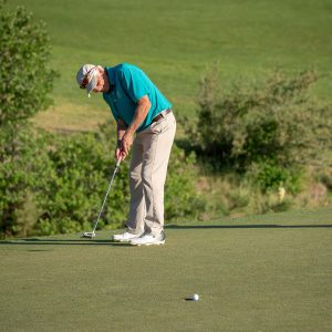 Drain more short putts with this speed control drill - The GOLFTEC