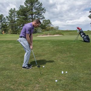 Improve your short game with this quick chipping tip- practice