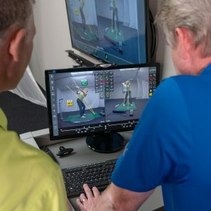 5_reasons_to_take_golftec_lesson- computer