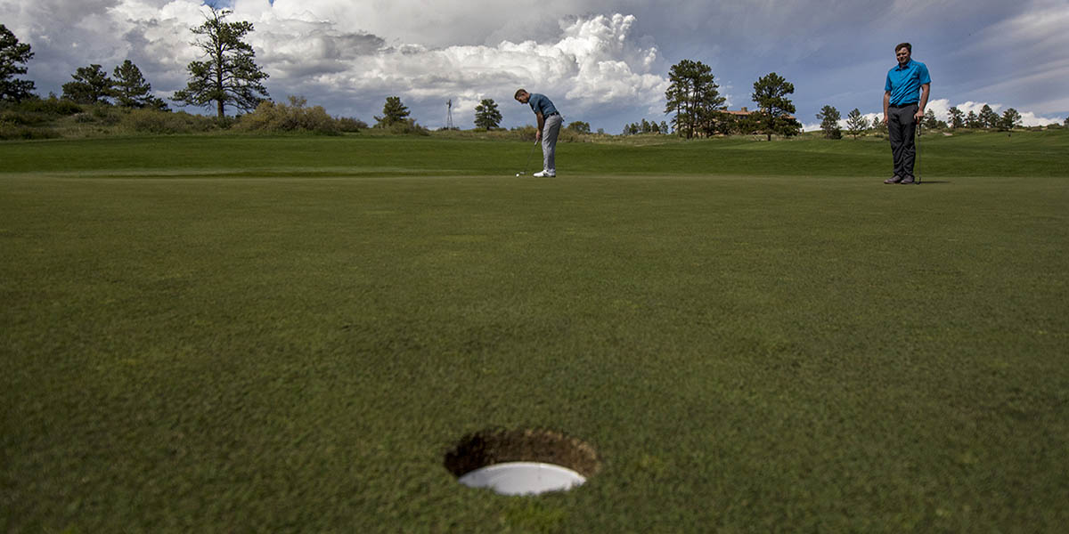 Golf Basics Two putting setup fundamentals The GOLFTEC Scramble